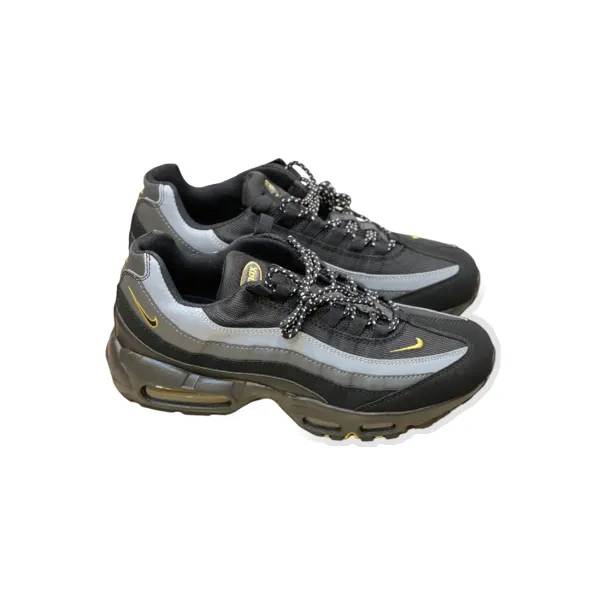 Shoes · S116 from the Six Seven Shop catalogue