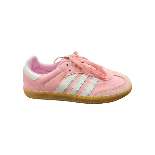 Shoes · S008 from the Six Seven Shop catalogue