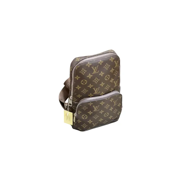 Bags & accessories · B021 from the Six Seven Shop catalogue
