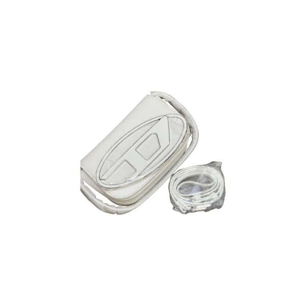 Bags & accessories · B025 from the Six Seven Shop catalogue