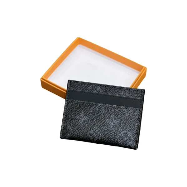 Wallets & accessories · B035 from the Six Seven Shop catalogue
