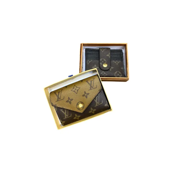 Wallets & accessories · B046 from the Six Seven Shop catalogue