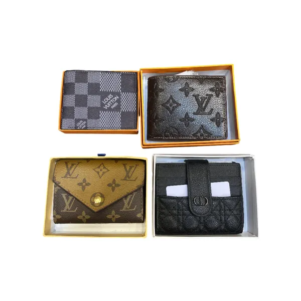 Wallets & accessories · B050 from the Six Seven Shop catalogue