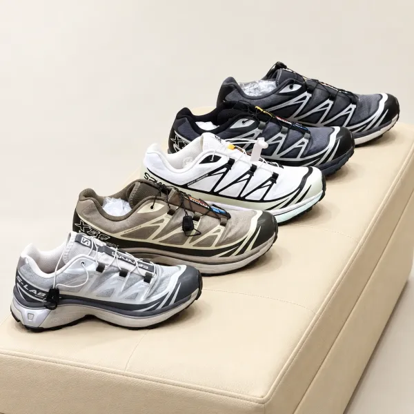 Shoes collection · S193 from the Six Seven Shop catalogue