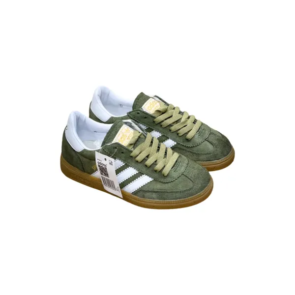Shoes · S021 from the Six Seven Shop catalogue