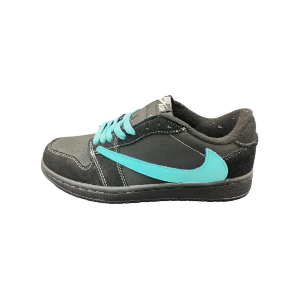 Shoes · S053 from the Six Seven Shop catalogue