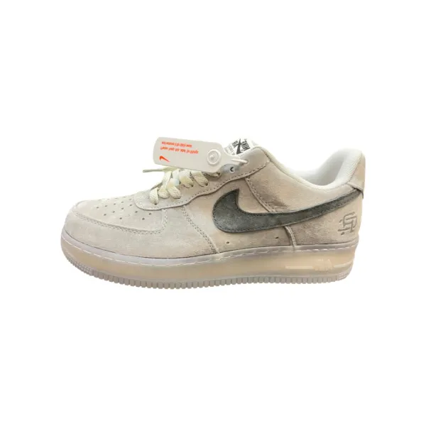 Shoes · S058 from the Six Seven Shop catalogue