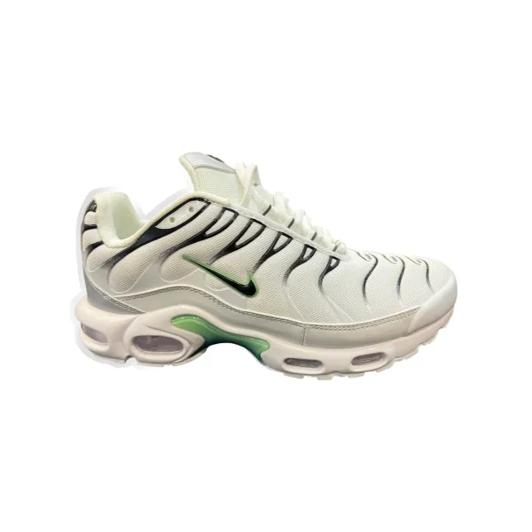 Shoes · S063 from the Six Seven Shop catalogue