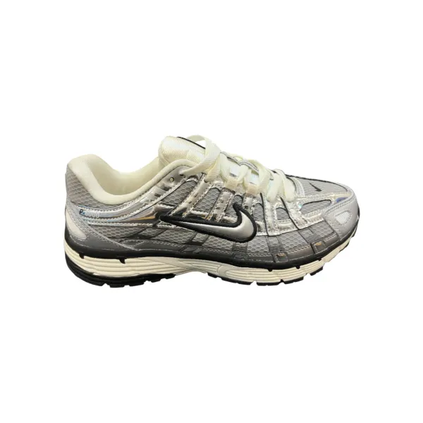 Shoes · S083 from the Six Seven Shop catalogue